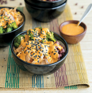 tofu-web-review-katie-vegan-bowl-attack-kimchee-red-curry-almond-sauce
